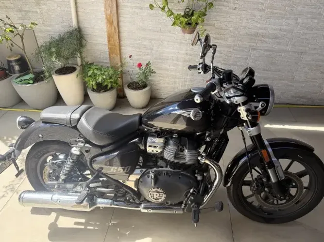 Super Meteor 650 Astral 2025 abaixo da FIPE