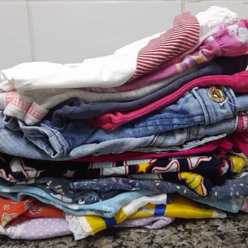 Lote de roupas feminina