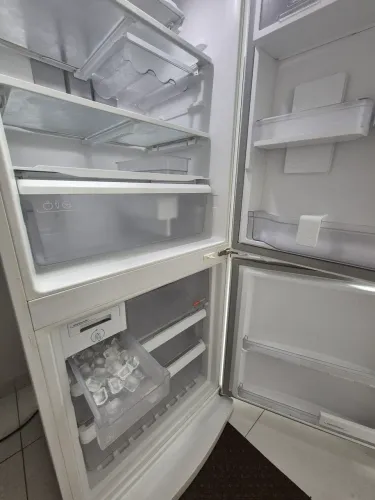 Geladeira Brastemp Frost Free Inverse 443L Branca 220V - Perfeito Estado