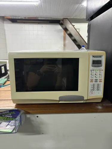 Microondas Panasonic 20Litros