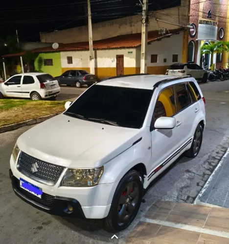 Suzuki Grand Vitara 2.0 16V 4x2/4x4 5P Aut. 2012