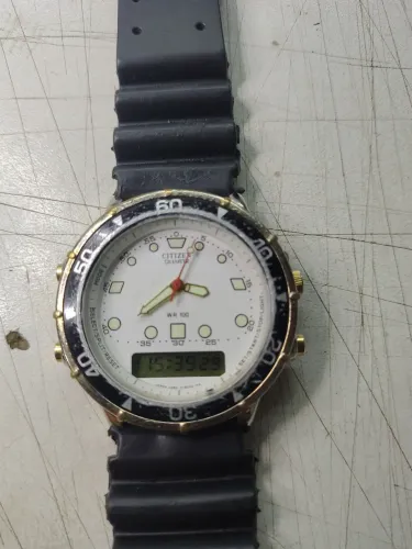Relógio Citizen WR100 vintage