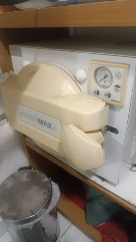 Autoclave e seladora
