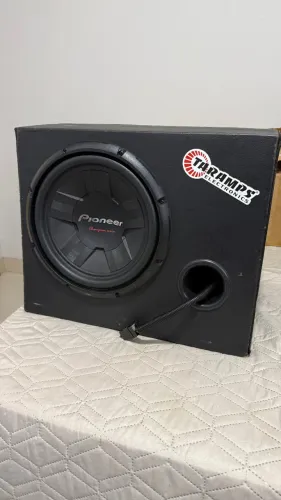 MÓDULO TARAMPS TS800X4 + SUBWOOFER PIONEER TS-W311D4 1400W 400 RMS 12"
