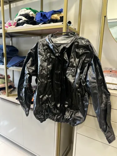 Vendo Capa de chuva DELTA TAM GG