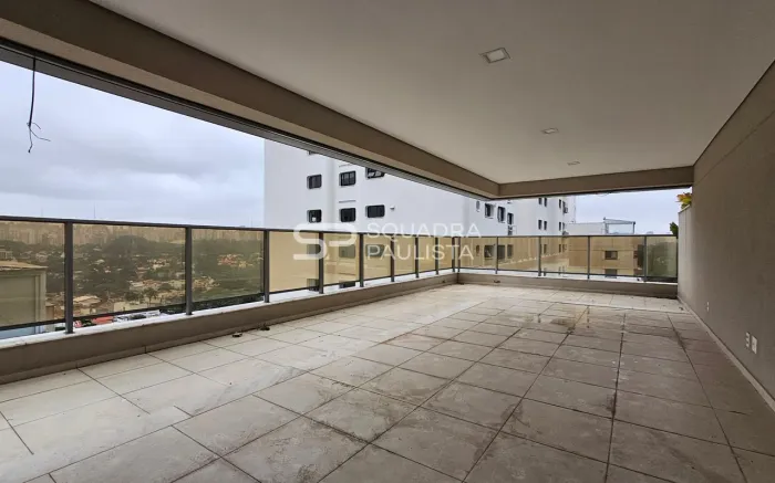 Apartamento com 265 m², 3 quartos sendo 3 suítes à venda no bairro Vila Nova Conceição.