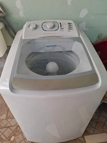 Máquina de lavar roupa
