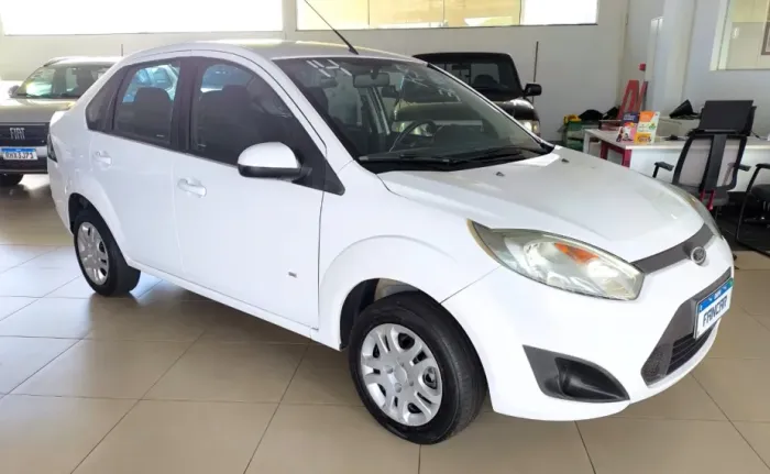 Ford Fiesta Sedan 1.6 16V Flex Mec. 2014