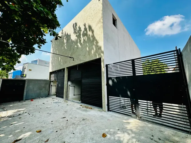 Loja para aluguel com 54m na Av Geremário Dantas - Pechincha - Rio de Janeiro - RJ