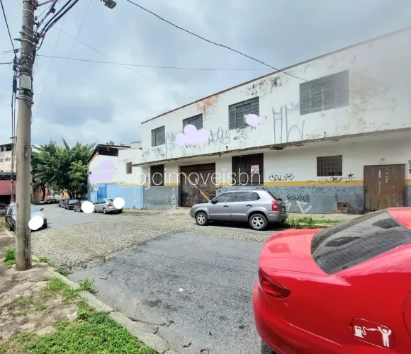 Galpão com 2 pisos independentes e aprox. 600m2 de   área  construída   Bairro Bonfim  BH.