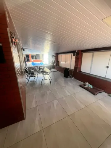 Casa em Condomínio para Temporada nas Mansões Águas Quentes, na entrada de Caldas -GO