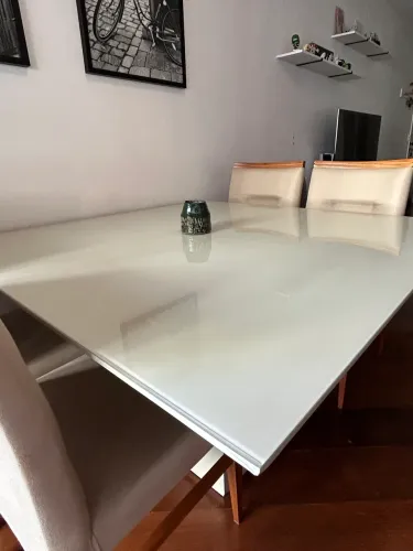 Mesa de Jantar Float Tok&Stok 1,35x1,35 Off White - 6 Lugares