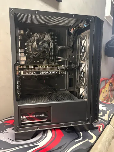 PC Gamer - i7-10700F + RTX 2060 + 32GB RAM