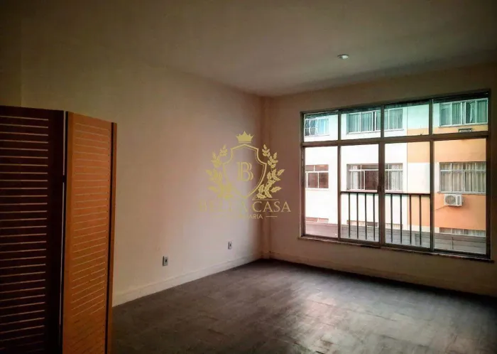Sala Comercial de 28m² para alugar Centro, Araruama/RJ