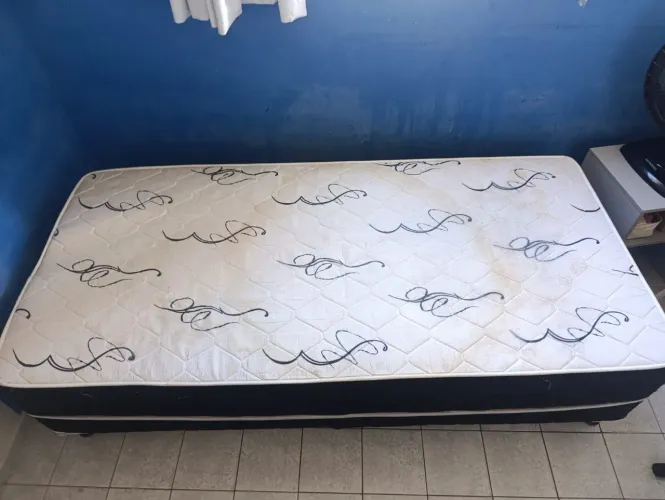 Cama de solteiro