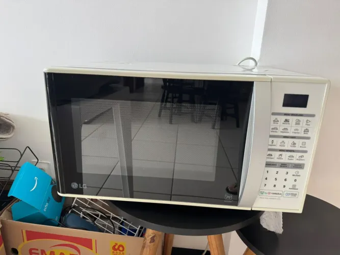 MICROONDA LG 30 LITROS EXCELENTE ESTADO