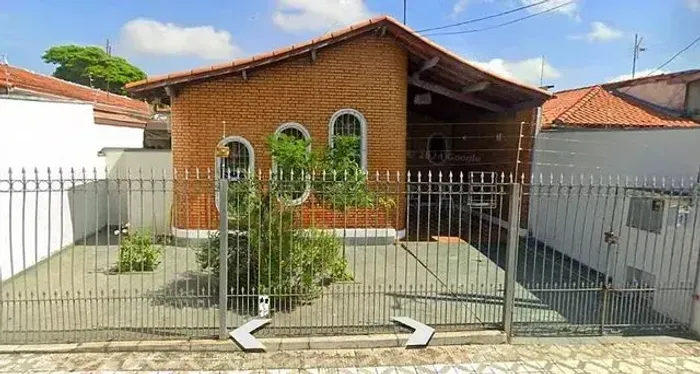 Casa térrea com 2 quartos no Jardim Ana Emília - Taubaté
