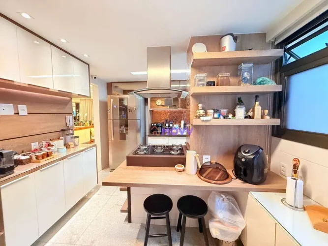 Cobertura linear com 3 dormitórios à venda, 180 m² Icaraí - Niterói/RJ