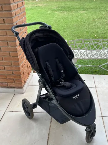 Travel System Maxi-Cosi Gia XP Trio Completo - Carrinho + Bebê Conforto + Base