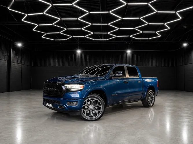 Ram 1500 Limited 5.7 CD 4X4 Aut. 2023