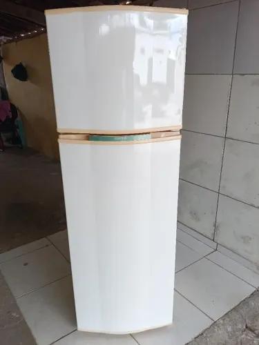 Geladeira Consul Frost Free 330 litros