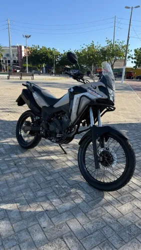 SAHARA 300 ADV 2026