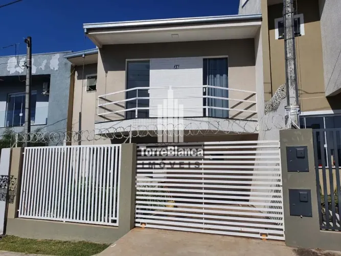 Sobrado com 3 Dormitórios (1 Suíte) à Venda  Semi-Mobiliado, 96 m²