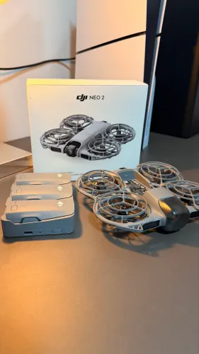 DJI Neo 2 (Combo: 3x Baterias)