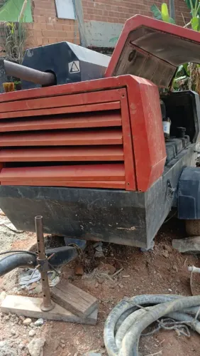 Compressor de ar 400 PCM por 12 kg pressão Chicago 