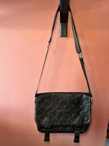 Bolsa Louis Vuitton 