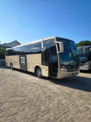 Ônibus Busscar Vista Buss LO - Mercedes - Completo