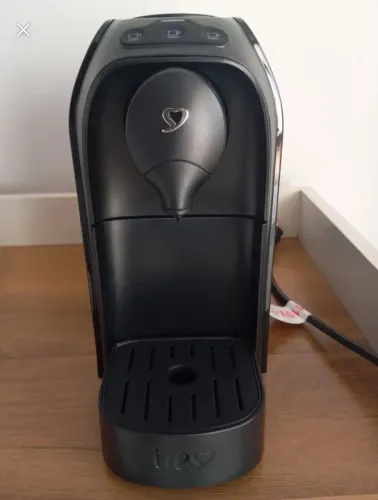 CAFETEIRA 3 CORAÇÕES 