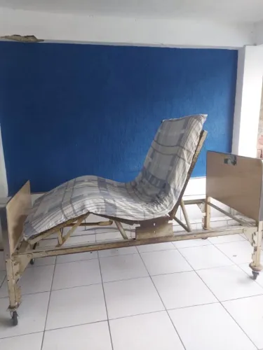 Cama hospitalar