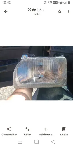 Farol Ford Escort