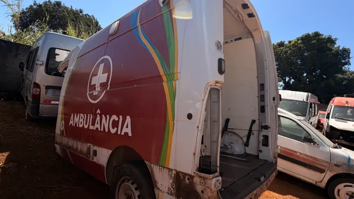LATARIA RENAULT MASTER