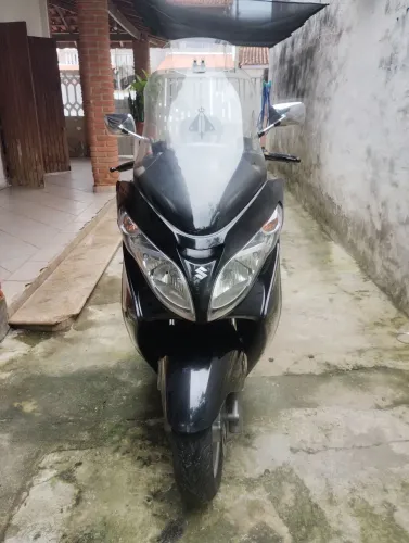 Susuki Burgman 400, super nova!!!