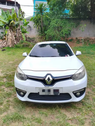 Renault Fluence Sed. Dynamique 2.0 16V Flex Mec. 2015