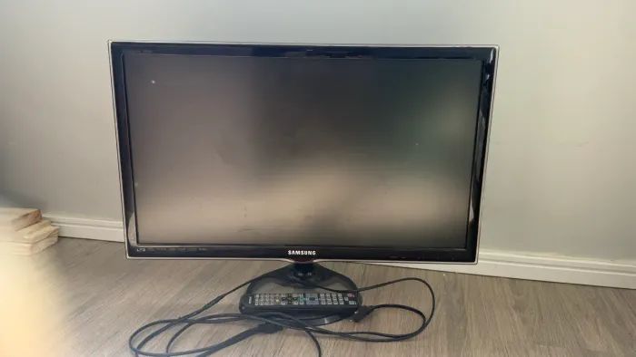 Vendo Tela tv Samsung 27 polegadas modelo a550