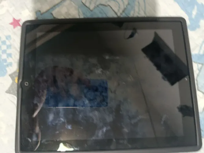 iPad Apple Modelo A1396 - Funcionando - Acompanha capa protetora