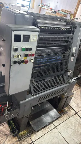 GTO 52 máquina off set Heidelberg  1991