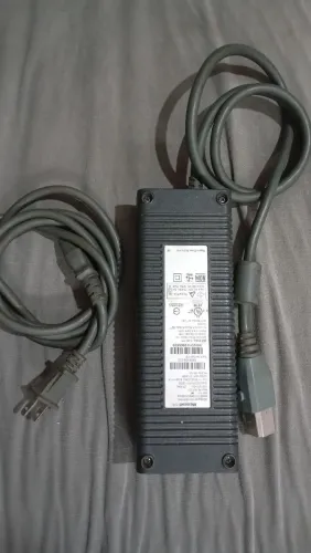 Fonte original Xbox fat Arcade no estado não ligou <br>$70+frete