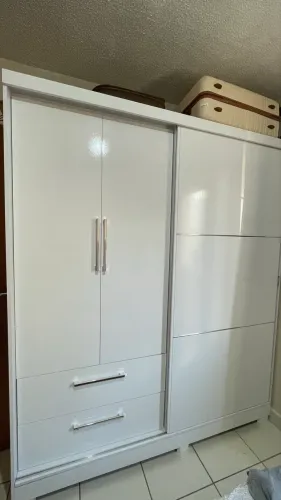 Guarda roupa