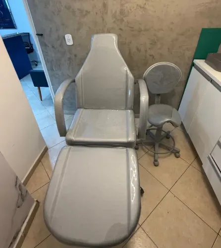 CADEIRA HARMONIZAÇÃO FACIAL