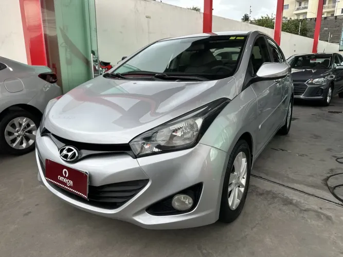 Hyundai HB20S Premium 1.6 Flex 16V Aut. 4P 2015
