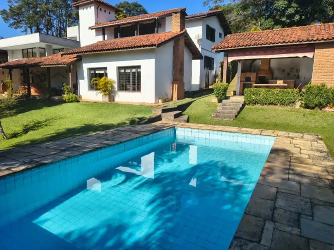 Casa Cond. Granja Viana II na Granja Viana