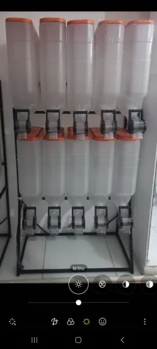 Dispenser para ração com 10 bocas