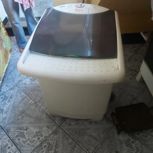 Vendo esse  tanque  elétrico perfeito estado 
