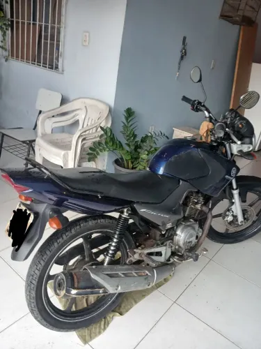 Vende-se !!