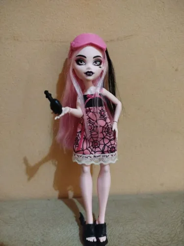 Draculaura pijamas monstruosas nova e completa