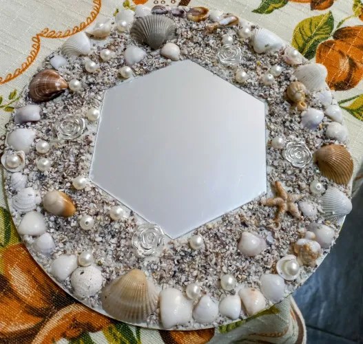 Espelho decorativo com conchas do mar material mdf personalizado 22cm